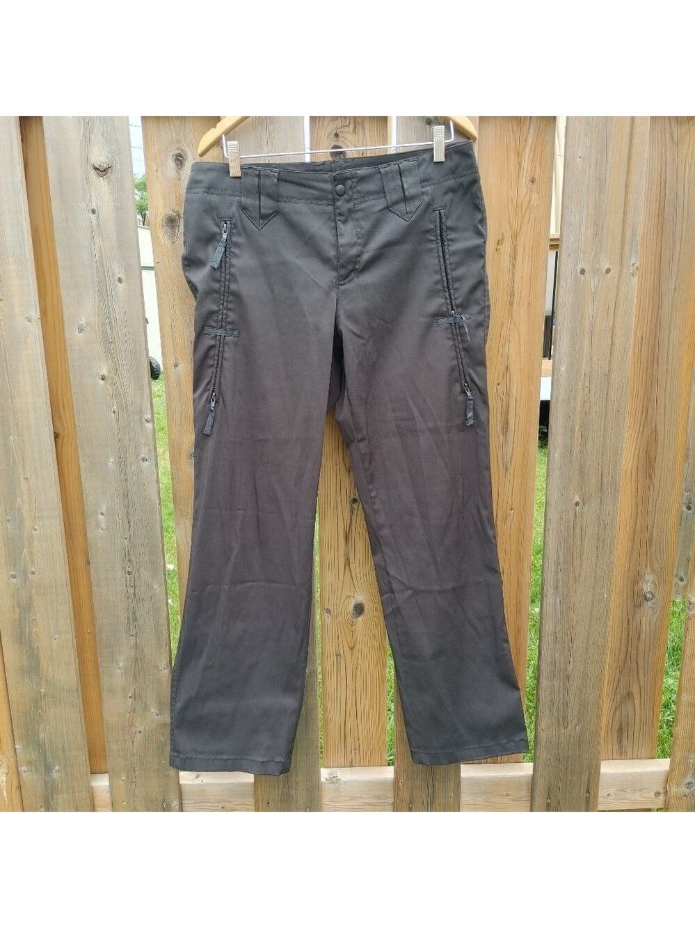 ATTRACTIVE Cargo Pants Women's Size 9/10 Grey
